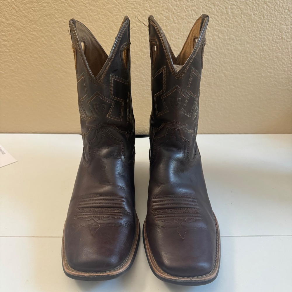 Ariat Big kids Brown Leather Square Toe Western Cowboy Boots size 5